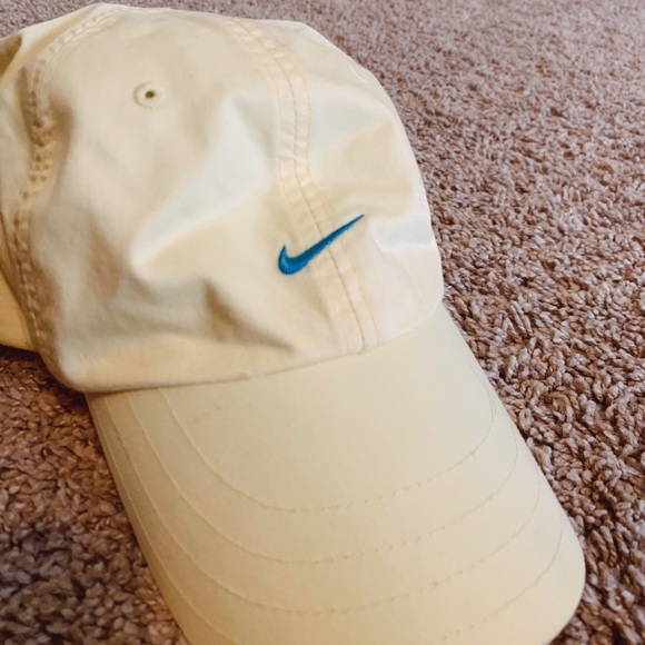 nike bike hat